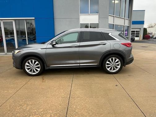 2019 INFINITI QX50 ESSENTIAL