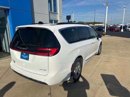 2023 Chrysler Pacifica Limited