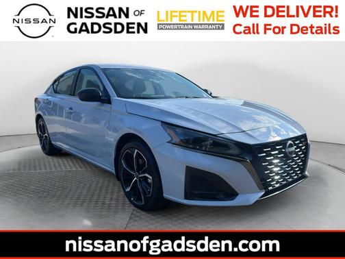 2025 Nissan Altima SR FWD