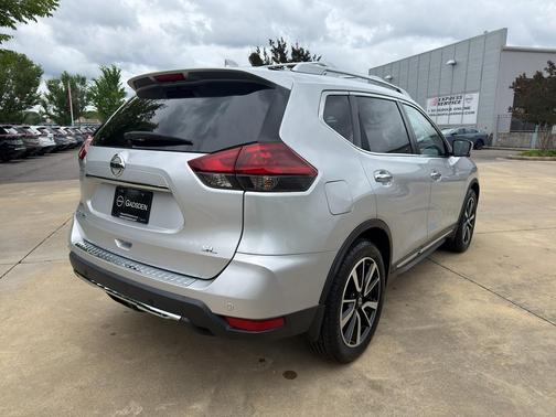 Brilliant Silver Metallic 2020 Nissan Rogue SL