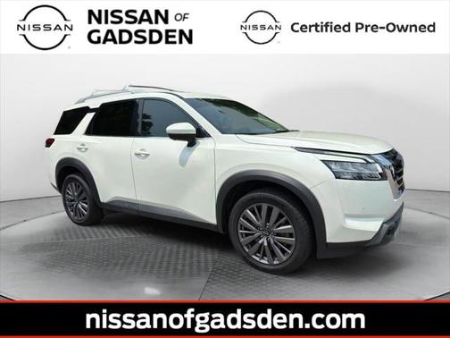 2023 Nissan Pathfinder SL 4WD