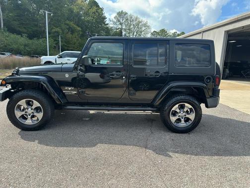 2018 Jeep Wrangler JK Unlimited Sahara
