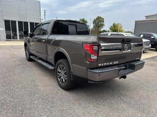 2018 Nissan Titan XD Platinum Reserve