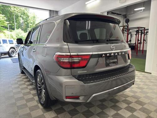 2024 Nissan Armada Platinum 4WD