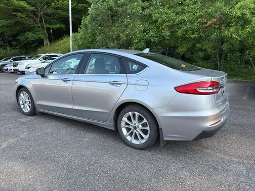 2020 Ford Fusion Hybrid SE