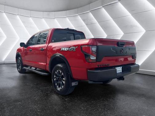 2024 Nissan Titan PRO-4X