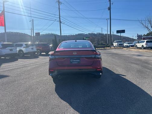 2026 Nissan Sentra SR