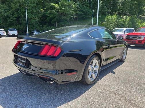 2017 Ford Mustang V6