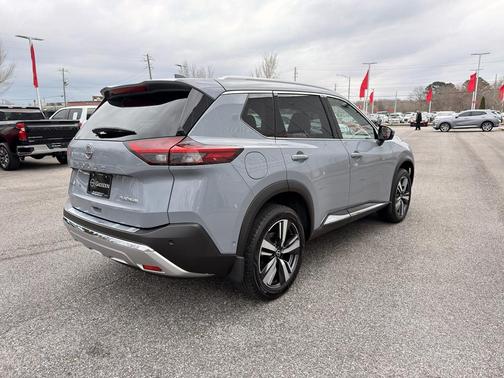 2022 Nissan Rogue Platinum