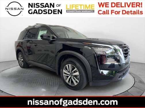 2025 Nissan Pathfinder SL 4WD