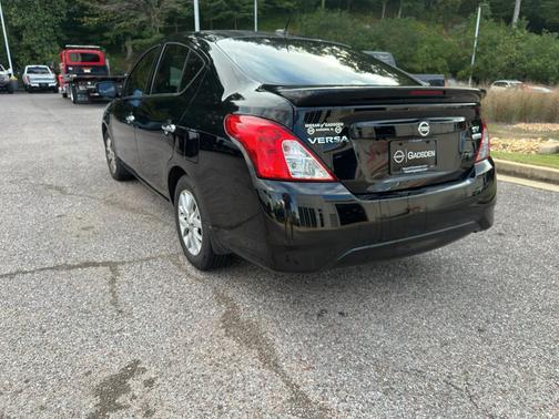 2019 Nissan Versa 1.6 SV