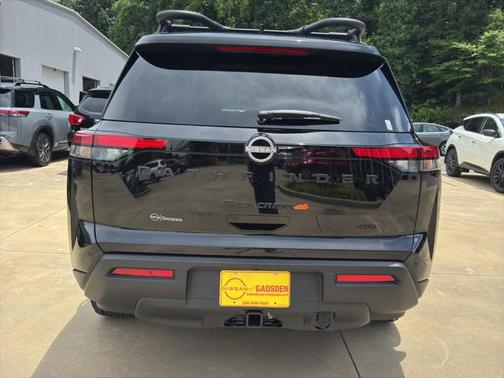 2025 Nissan Pathfinder Rock Creek 4WD