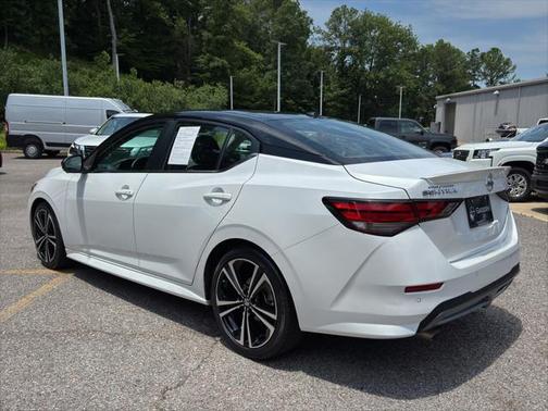 2022 Nissan Sentra SR