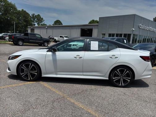 2022 Nissan Sentra SR