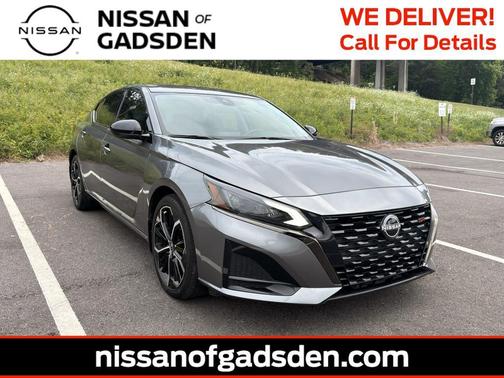 Gun Metallic 2023 Nissan Altima SR FWD
