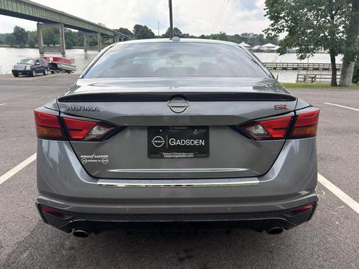 Gun Metallic 2023 Nissan Altima SR FWD