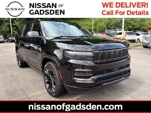 Ember Pearlcoat 2023 Jeep Grand Wagoneer Obsidian 4x4