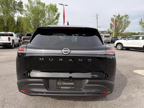 2025 Nissan Murano SL