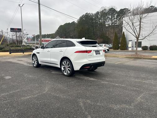 2017 Jaguar F-PACE S