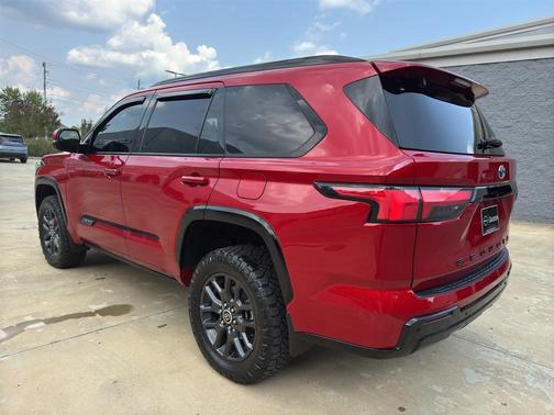 2023 Toyota Sequoia Platinum