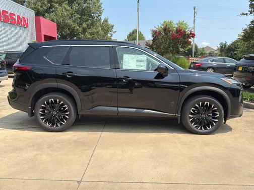 Super Black 2026 Nissan Rogue Dark Armor