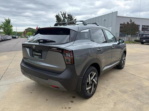 Gun Metallic 2026 Nissan Kicks SV