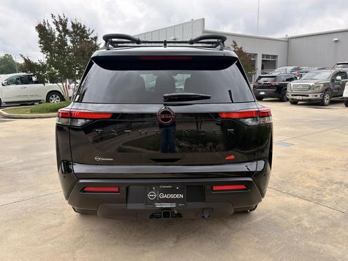 Super Black 2026 Nissan Pathfinder Rock Creek