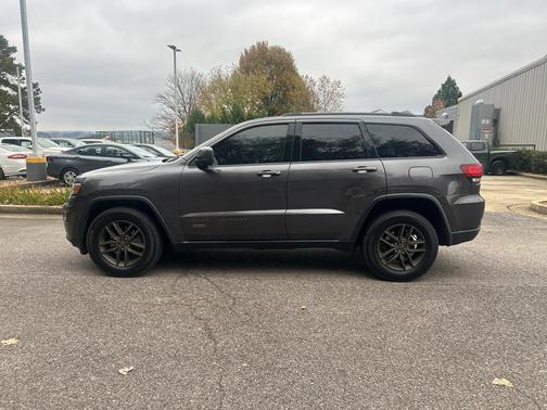 2016 Jeep Grand Cherokee 75th Anniversary
