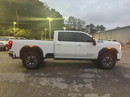2021 GMC Sierra 2500 AT4