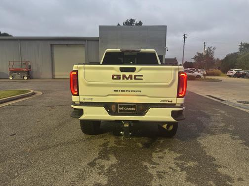 2021 GMC Sierra 2500 AT4