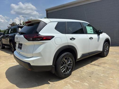 2025 Nissan Rogue S