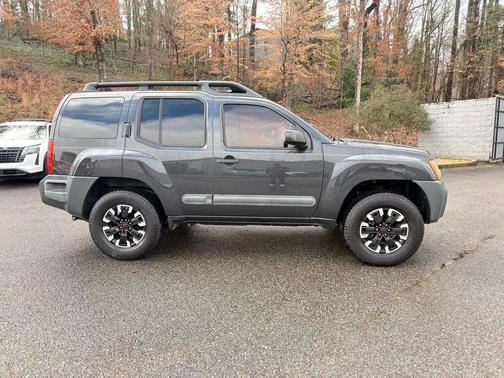 2013 Nissan Xterra S