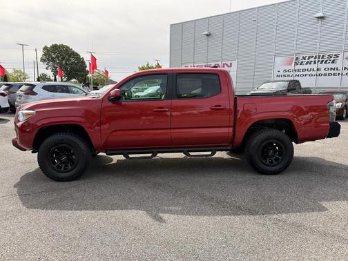 2020 Toyota Tacoma SR