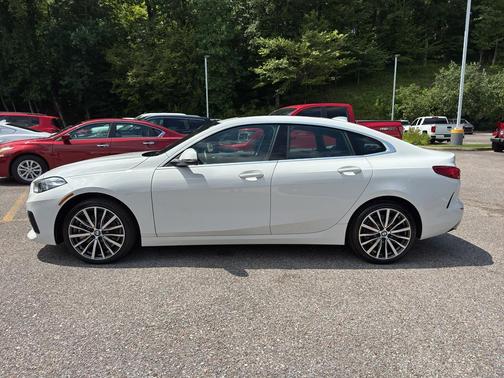 2022 BMW 228 Gran Coupe i xDrive