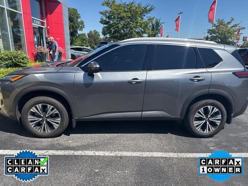 2021 Nissan Rogue SV