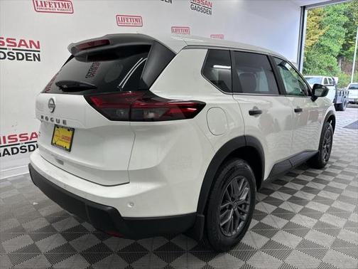 2025 Nissan Rogue S