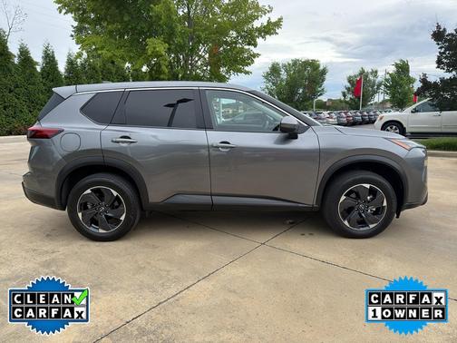 Gun Metallic 2024 Nissan Rogue SV