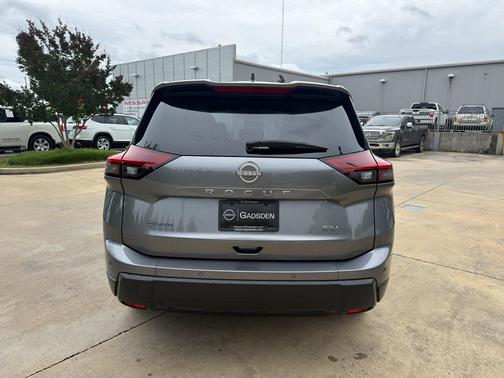Gun Metallic 2024 Nissan Rogue SV