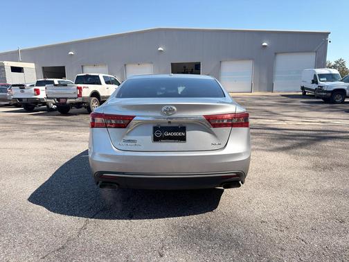 2016 Toyota Avalon XLE