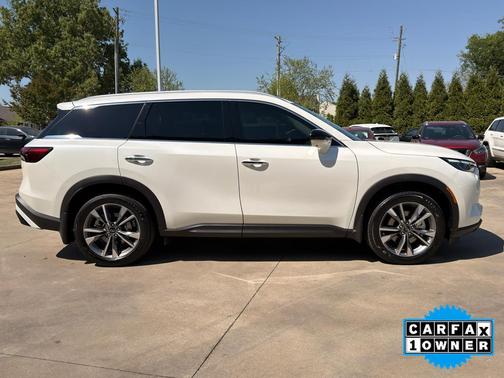 2024 INFINITI QX60 Luxe