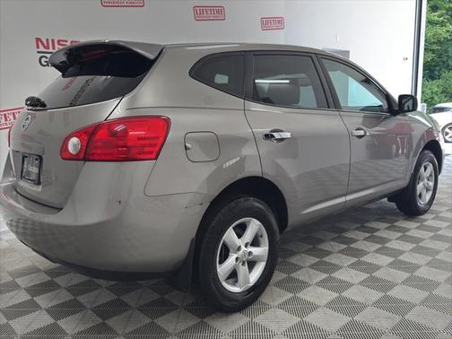 2010 Nissan Rogue S