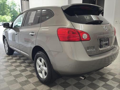 2010 Nissan Rogue S
