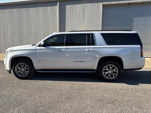 2019 GMC Yukon XL SLT Standard Edition