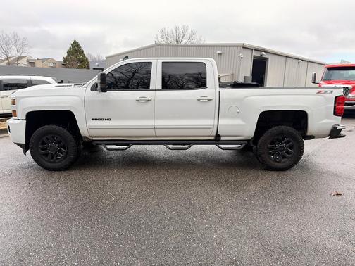 2017 Chevrolet Silverado 2500 LT