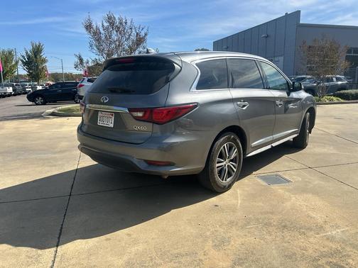 2018 INFINITI QX60 Base
