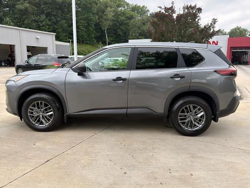 Gun Metallic 2021 Nissan Rogue S