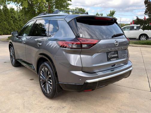 Gun Metallic 2026 Nissan Rogue Platinum