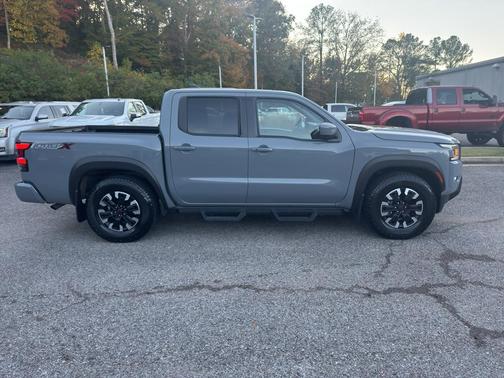 2024 Nissan Frontier PRO-X