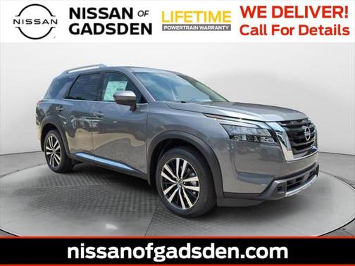 2025 Nissan Pathfinder Platinum FWD