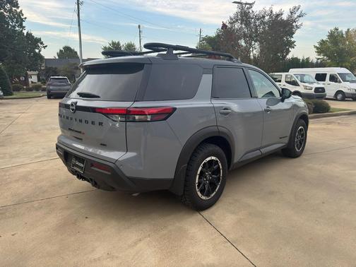 2024 Nissan Pathfinder Rock Creek 4WD